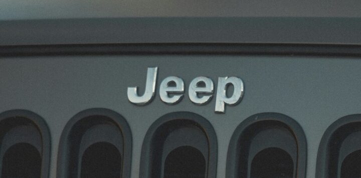 Jeep recon emblem