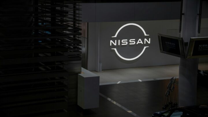Nissan leaf nya generationen showroom
