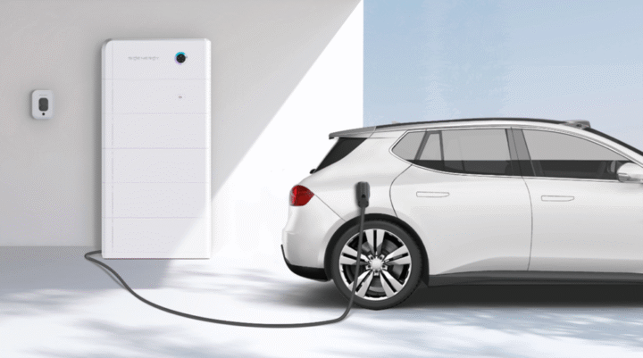 SigenStor-Charging-Car-on-Wall-1024×571